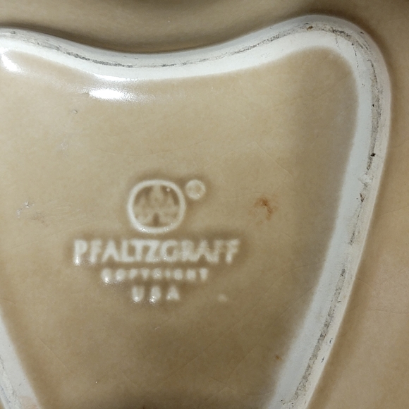 Pfaltzgraff Cream and Blue Apple-Shaped Bowl - Picture 5 of 6